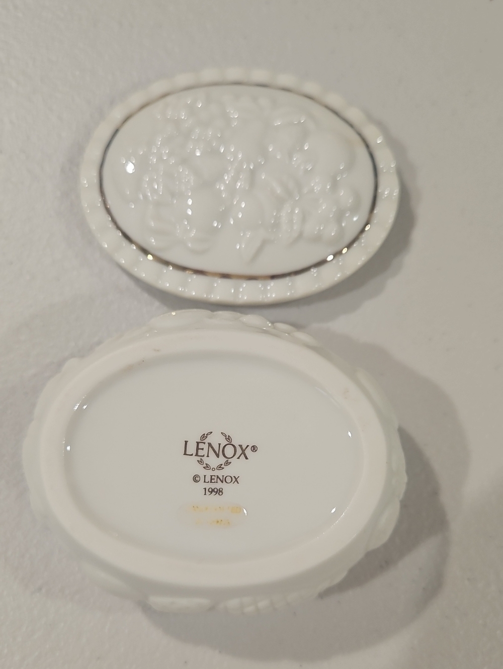 Lenox White Embossed Porcelain Trinket Box with Gold Trim